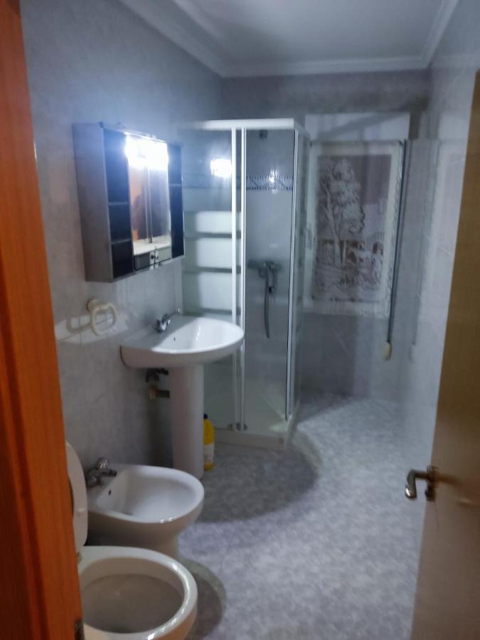 Piso Por Habitaciones En กิฮอน ภายนอก รูปภาพ